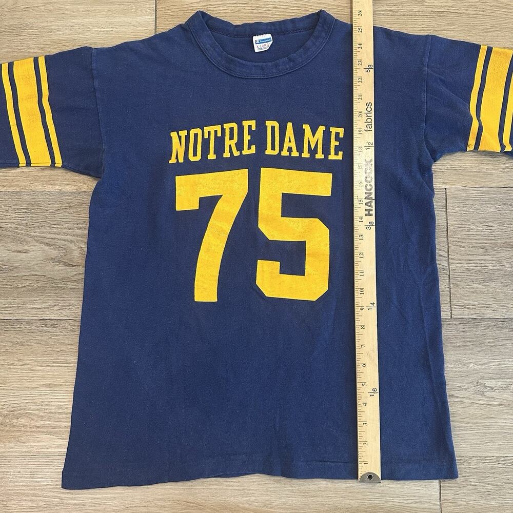 Vintage 70s Champion Notre Dame Fighting Irish #75 NCAA Football TShirt XL - Picture 5 of 9